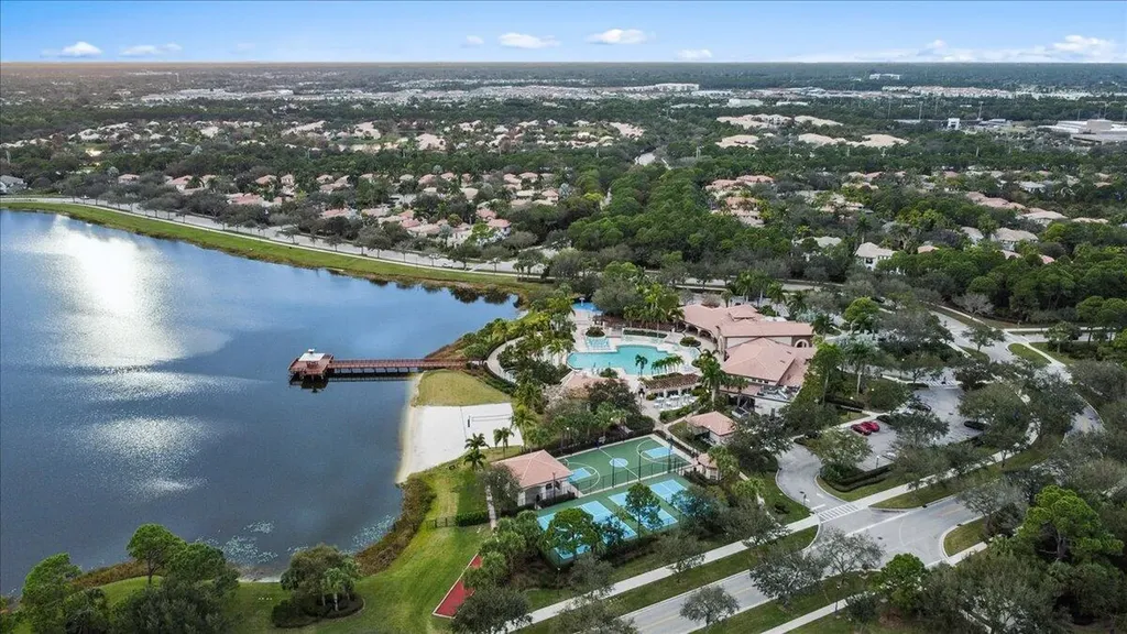 883 Taft Court Palm Beach Gardens FL 33410