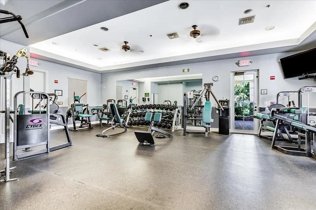 883 Taft Court Palm Beach Gardens FL 33410