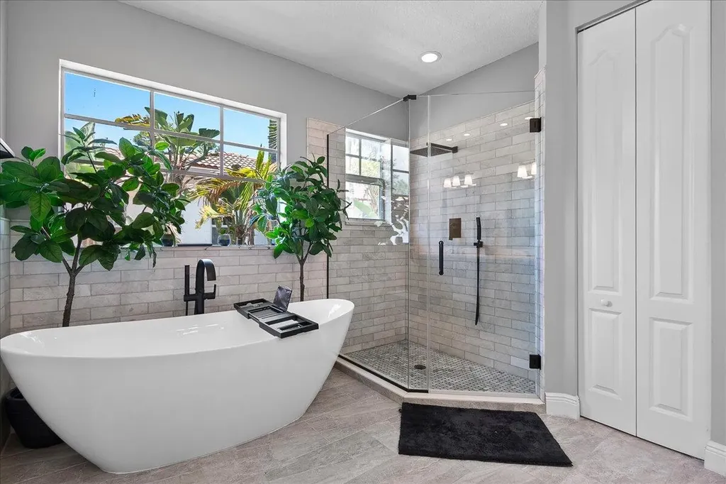 883 Taft Court Palm Beach Gardens FL 33410