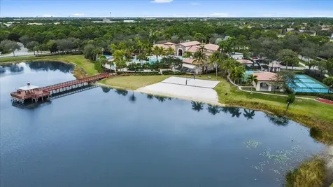 883 Taft Court Palm Beach Gardens FL 33410