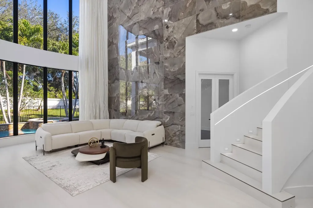 17606 Circle Pond Court Boca Raton FL 33496