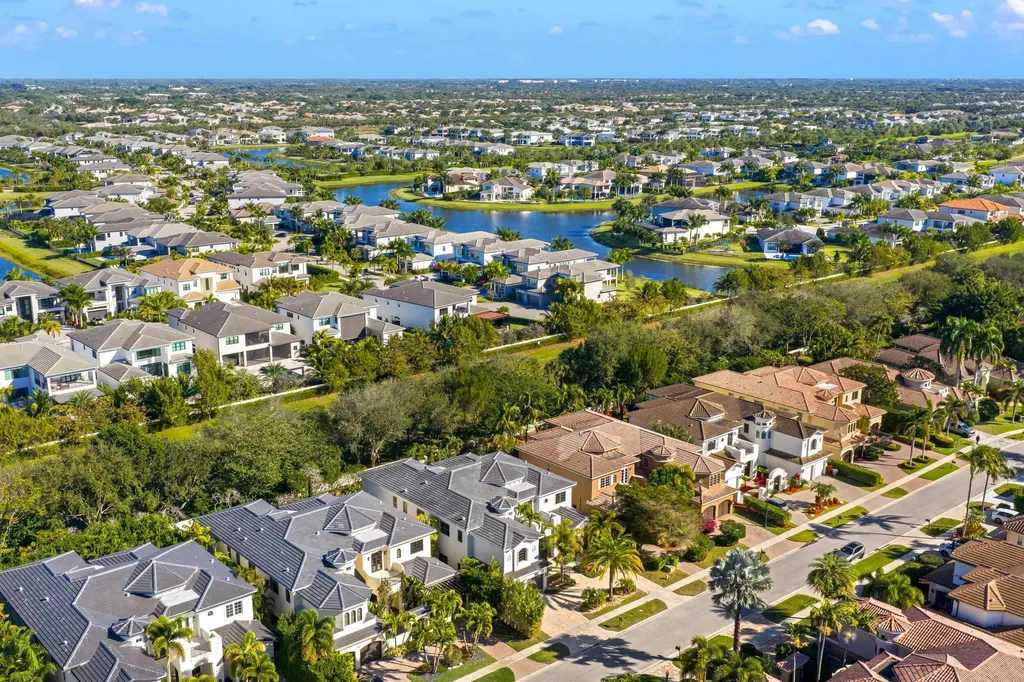17606 Circle Pond Court Boca Raton FL 33496