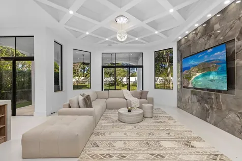 17606 Circle Pond Court Boca Raton FL 33496