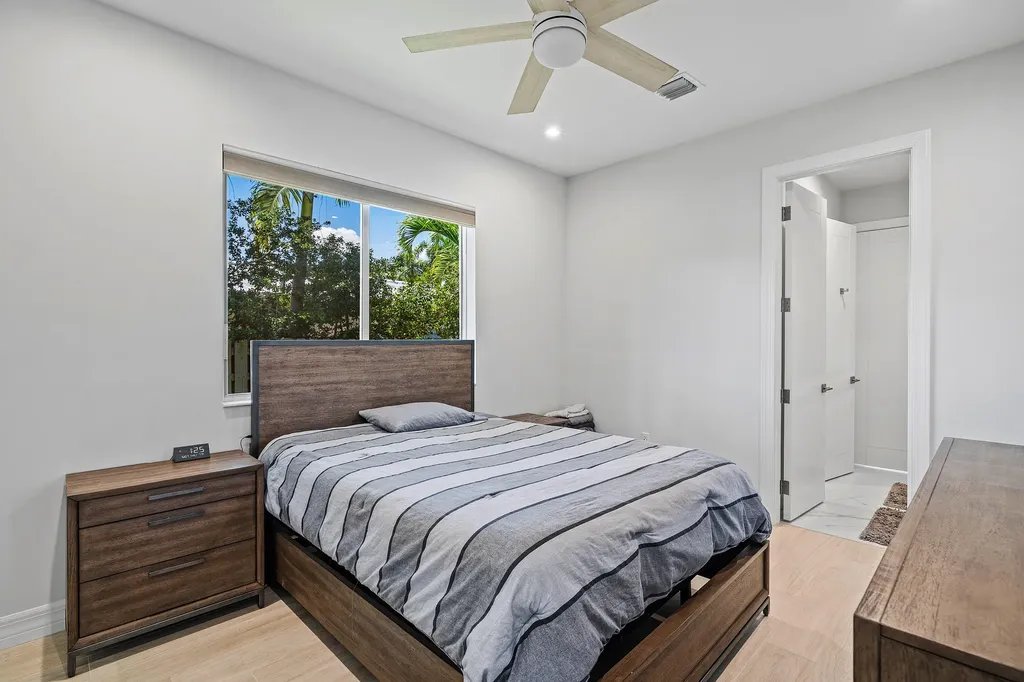 830 NE 72nd Street Boca Raton FL 33487