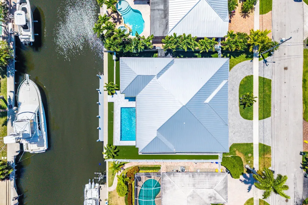 830 NE 72nd Street Boca Raton FL 33487