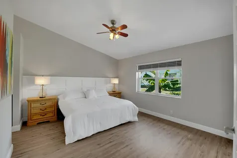 18475 Vía Di Sorrento Boca Raton FL 33496