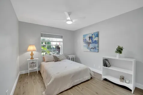 18475 Vía Di Sorrento Boca Raton FL 33496