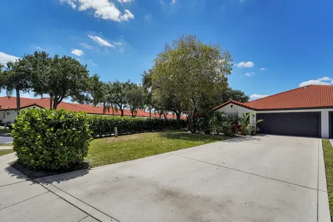 18475 Vía Di Sorrento Boca Raton FL 33496