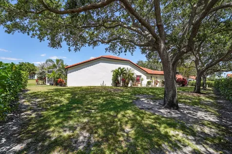 18475 Vía Di Sorrento Boca Raton FL 33496