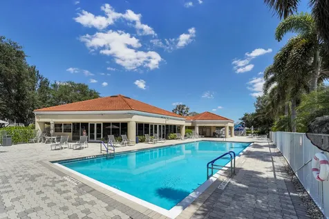 18475 Vía Di Sorrento Boca Raton FL 33496