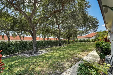 18475 Vía Di Sorrento Boca Raton FL 33496
