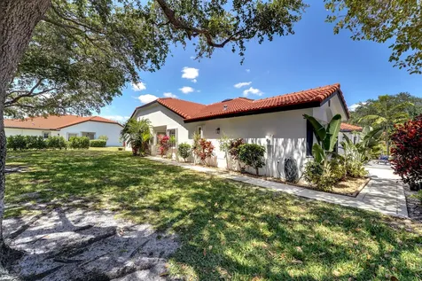 18475 Vía Di Sorrento Boca Raton FL 33496