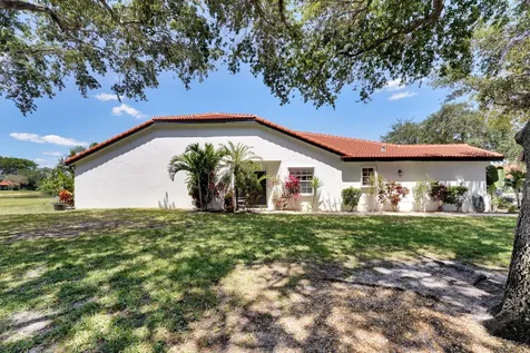 18475 Vía Di Sorrento Boca Raton FL 33496