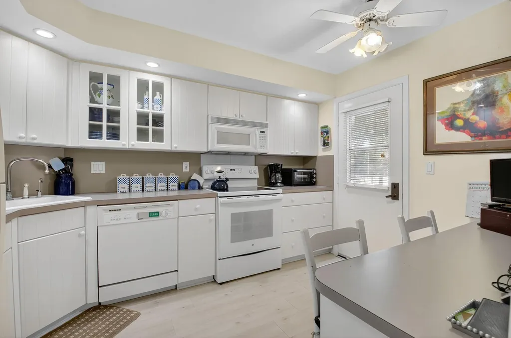 1 Harbourside Drive Delray Beach FL 33483