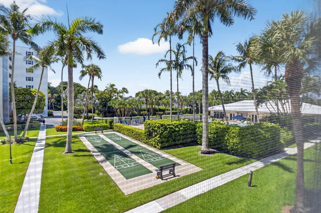 1 Harbourside Drive Delray Beach FL 33483