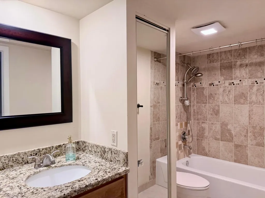 226 Charter Way West Palm Beach FL 33407