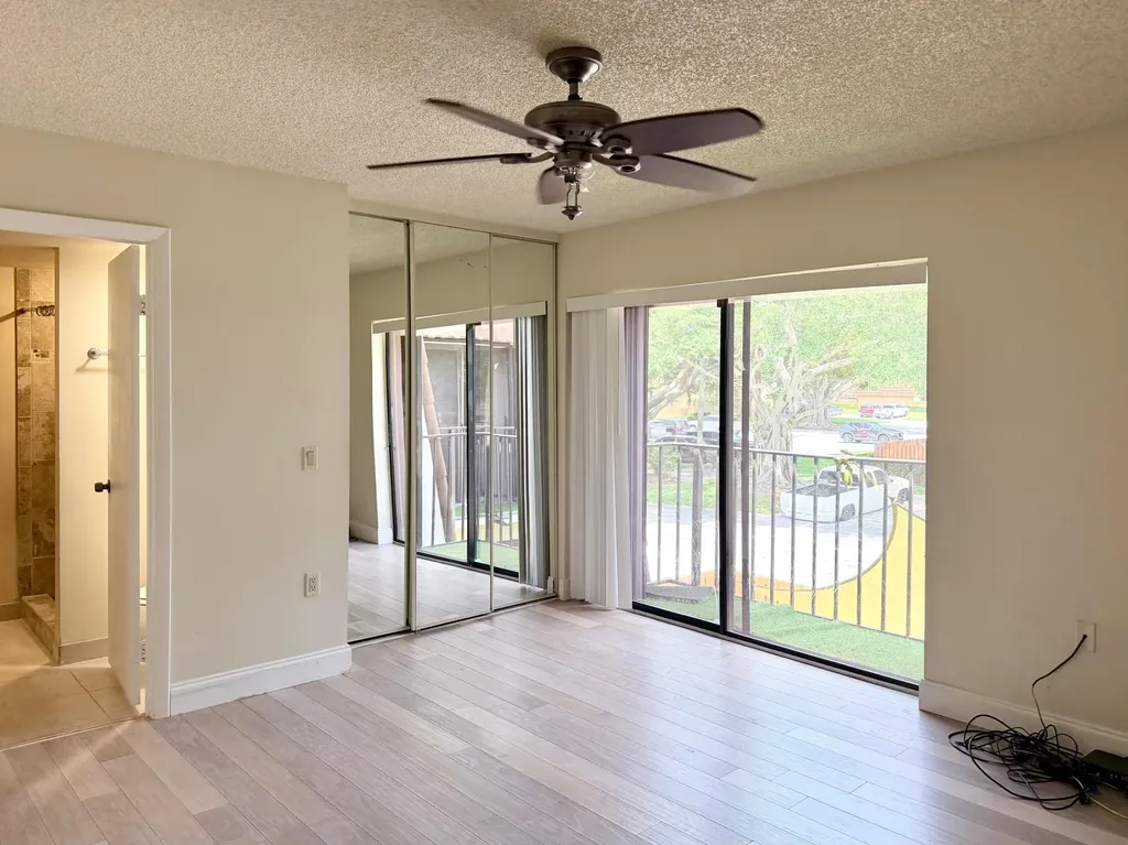 226 Charter Way West Palm Beach FL 33407