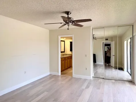 226 Charter Way West Palm Beach FL 33407