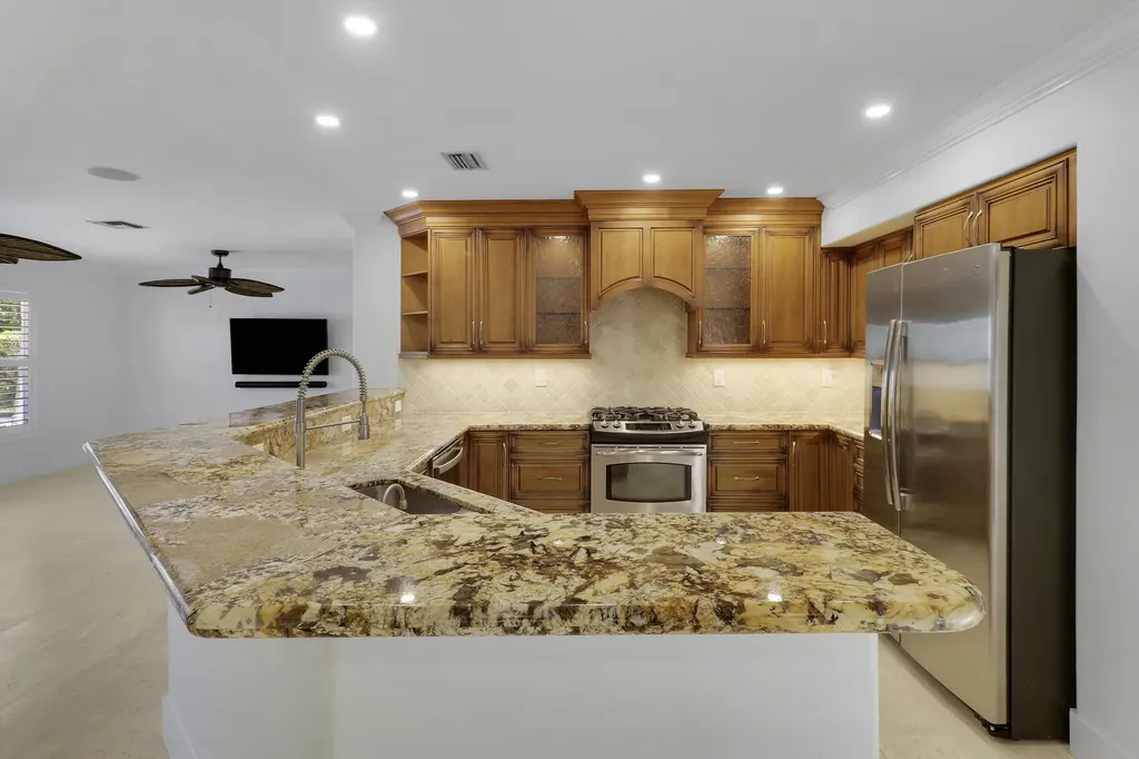 19931 Jasmine Drive Jupiter FL 33469