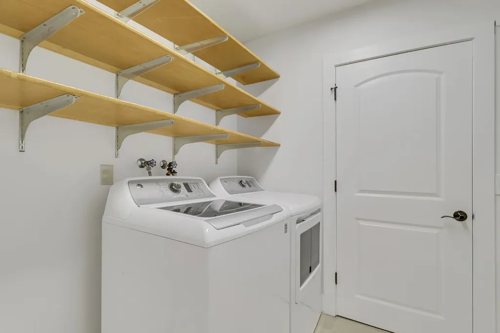 19931 Jasmine Drive Jupiter FL 33469