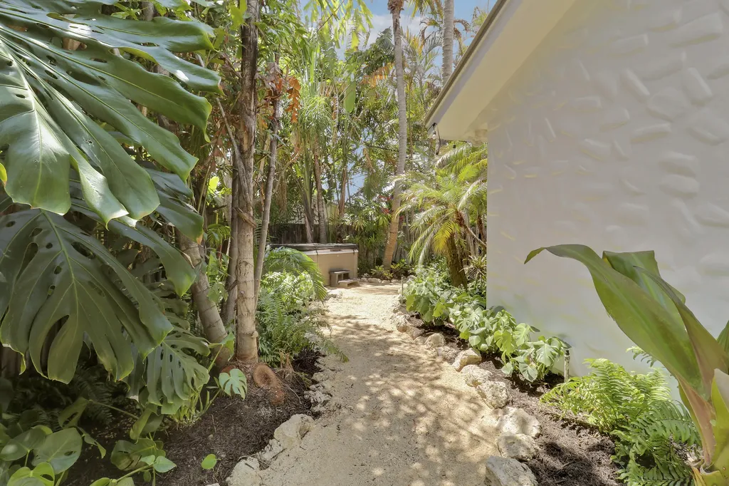 19931 Jasmine Drive Jupiter FL 33469