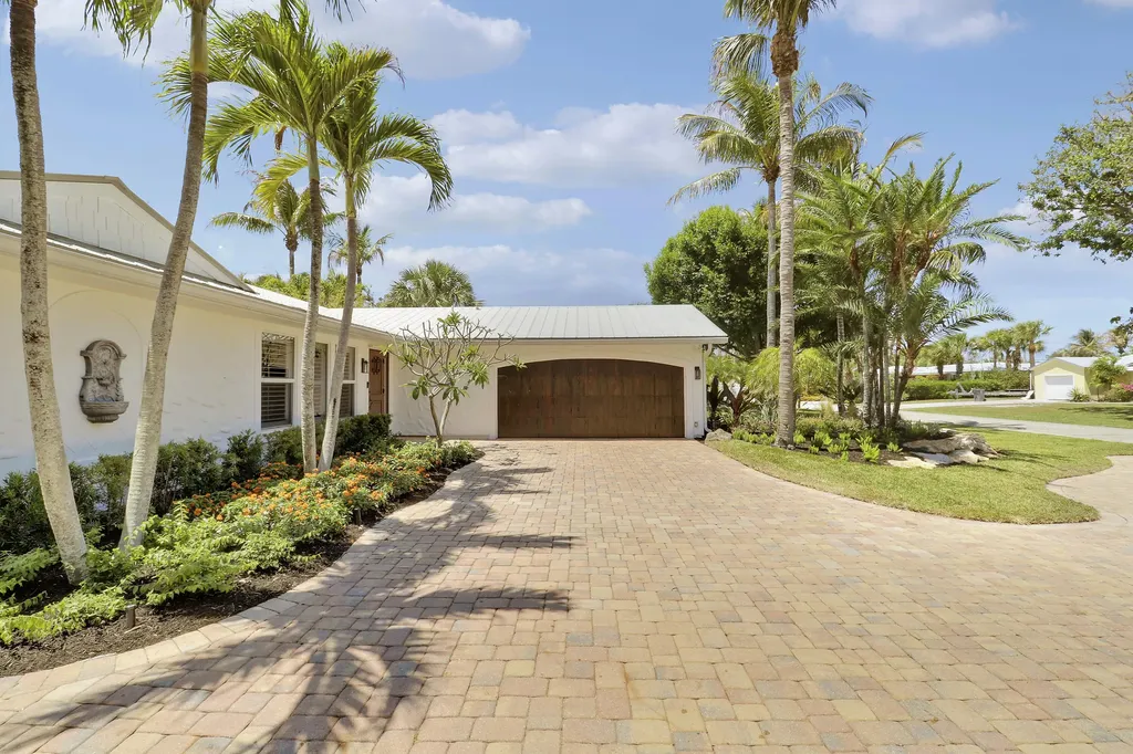 19931 Jasmine Drive Jupiter FL 33469