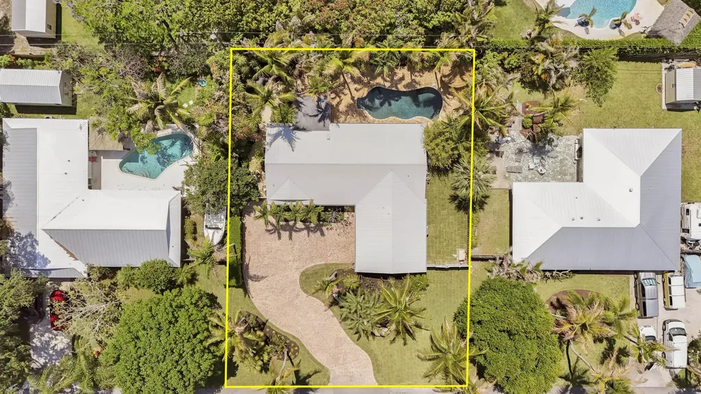 19931 Jasmine Drive Jupiter FL 33469