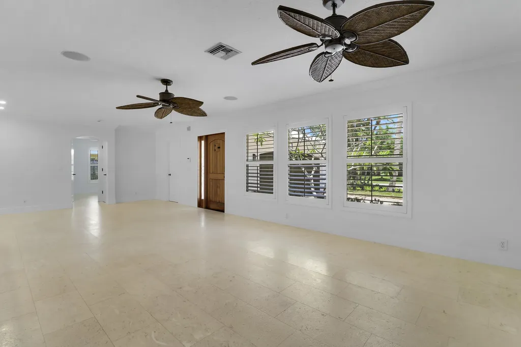 19931 Jasmine Drive Jupiter FL 33469