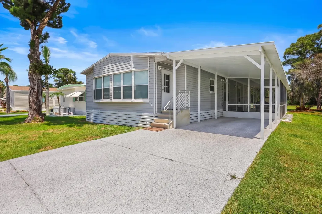 70 Golf Drive Port St Lucie FL 34952