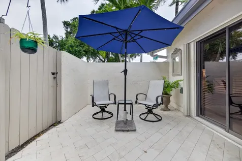 3068 S Oakland Forest Drive Oakland Park FL 33309