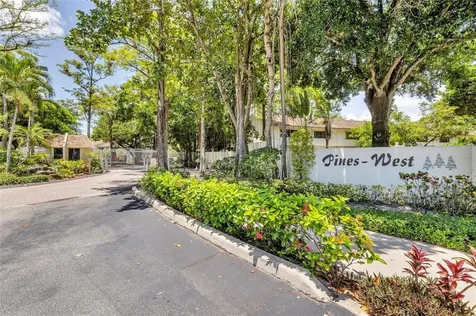 3068 S Oakland Forest Drive Oakland Park FL 33309