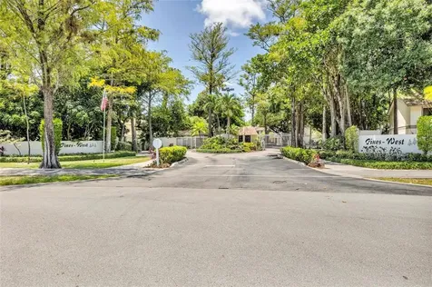 3068 S Oakland Forest Drive Oakland Park FL 33309