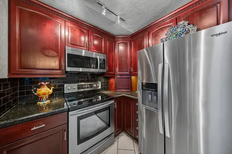 3068 S Oakland Forest Drive Oakland Park FL 33309