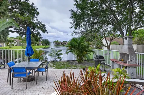 3068 S Oakland Forest Drive Oakland Park FL 33309