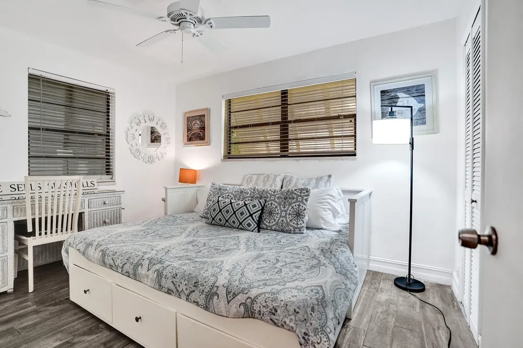 107 N Swinton Circle Delray Beach FL 33444