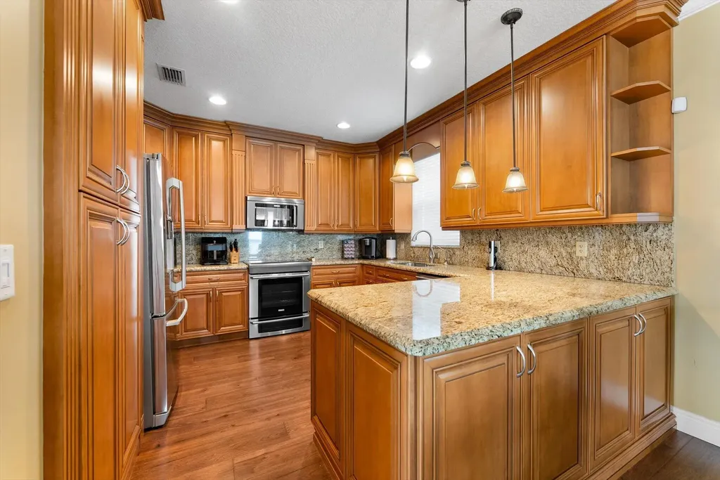 6182 Osprey Terrace Coconut Creek FL 33073