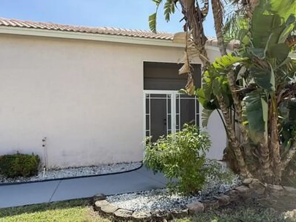 10839 Madison Drive Boynton Beach FL 33437