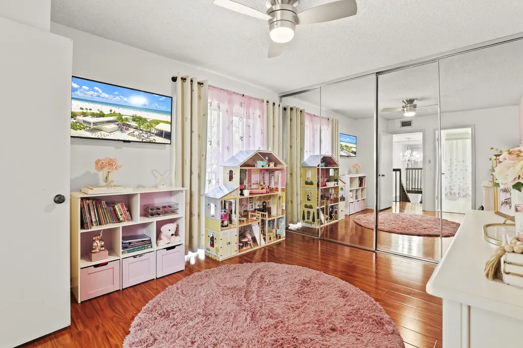 7813 78th Way West Palm Beach FL 33407