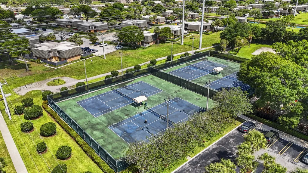 7813 78th Way West Palm Beach FL 33407