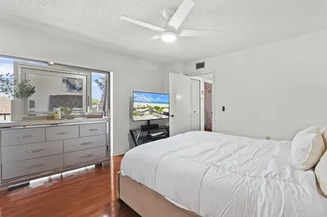 7813 78th Way West Palm Beach FL 33407