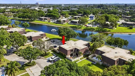 7813 78th Way West Palm Beach FL 33407
