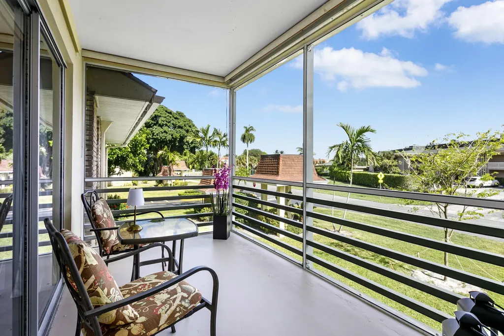 5510 Tamberlane Circle Palm Beach Gardens FL 33418