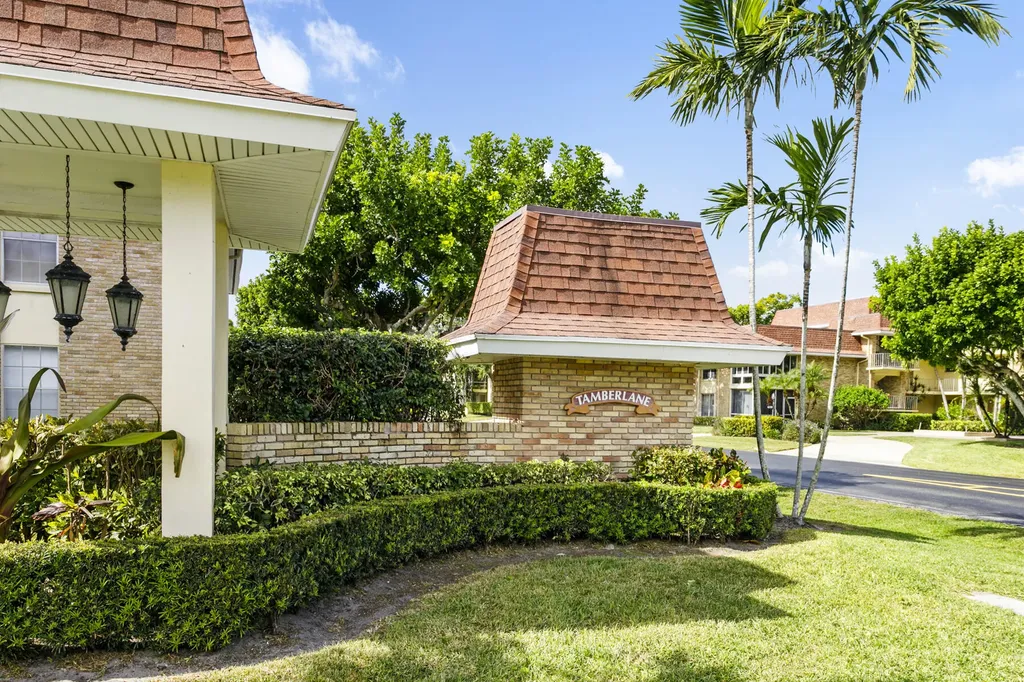 5510 Tamberlane Circle Palm Beach Gardens FL 33418