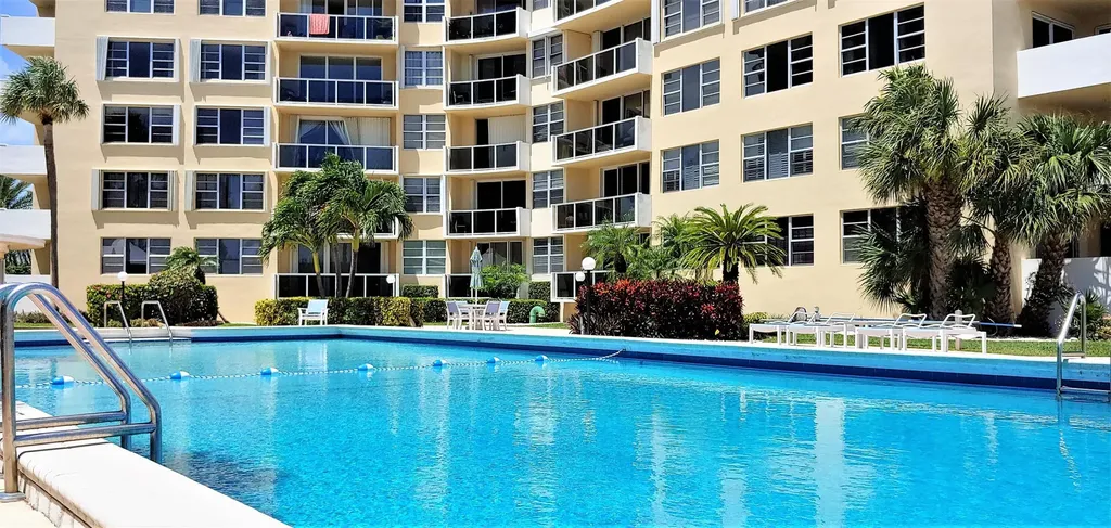 2800 N Flagler Drive West Palm Beach FL 33407