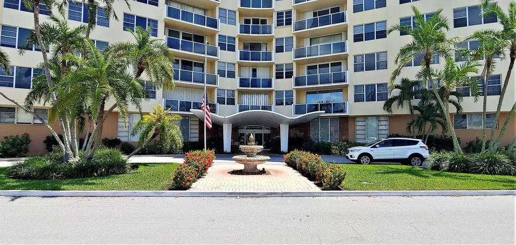 2800 N Flagler Drive West Palm Beach FL 33407