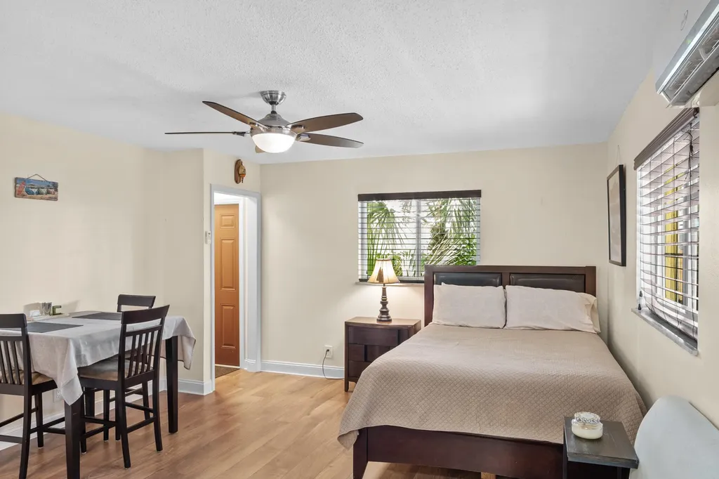 803 NE 2nd Avenue Delray Beach FL 33444