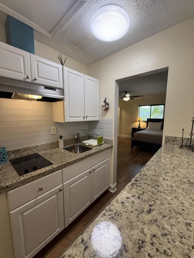 803 NE 2nd Avenue Delray Beach FL 33444