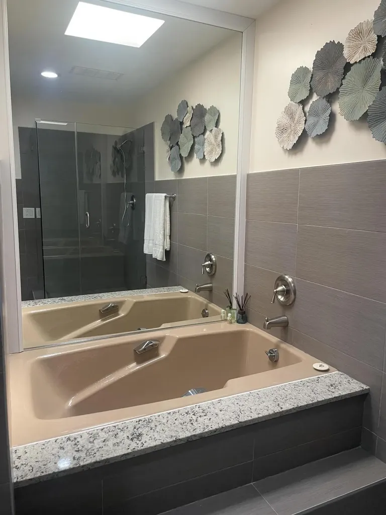 803 NE 2nd Avenue Delray Beach FL 33444