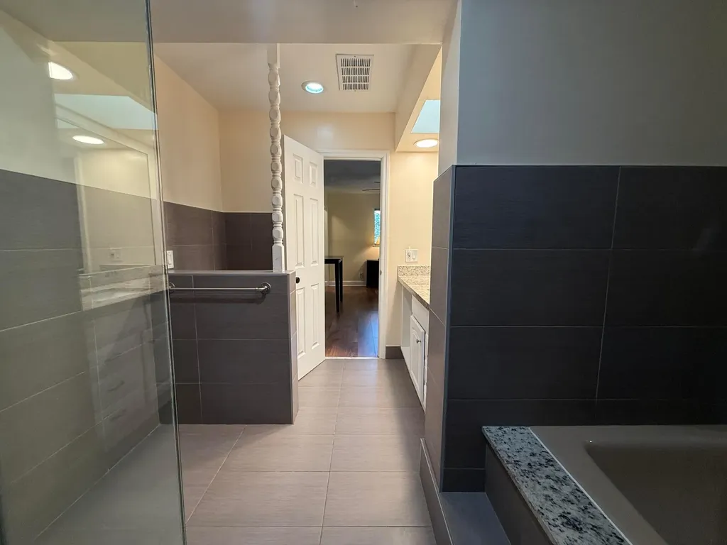 803 NE 2nd Avenue Delray Beach FL 33444