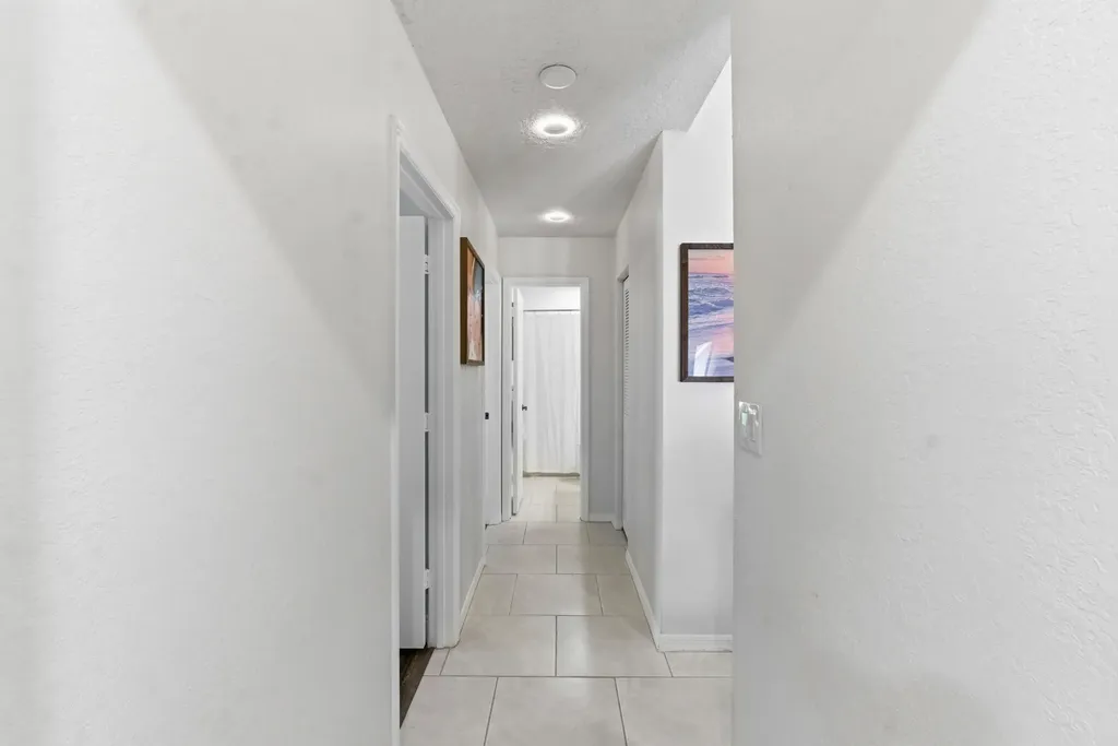 7215 NW 43rd Street Coral Springs FL 33065